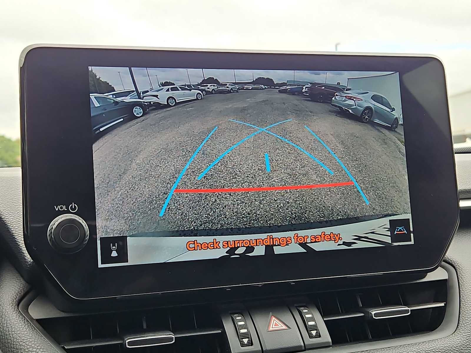 Used 2025 Toyota RAV4 XSE AWD/4WD image 26