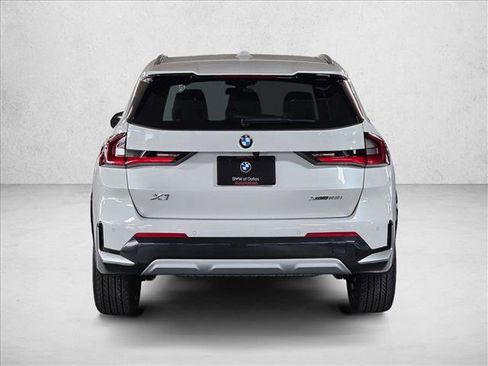 New 2026 BMW X1 xDrive28i image 6