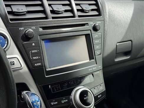 Used 2014 Toyota Prius V Three FWD image 12