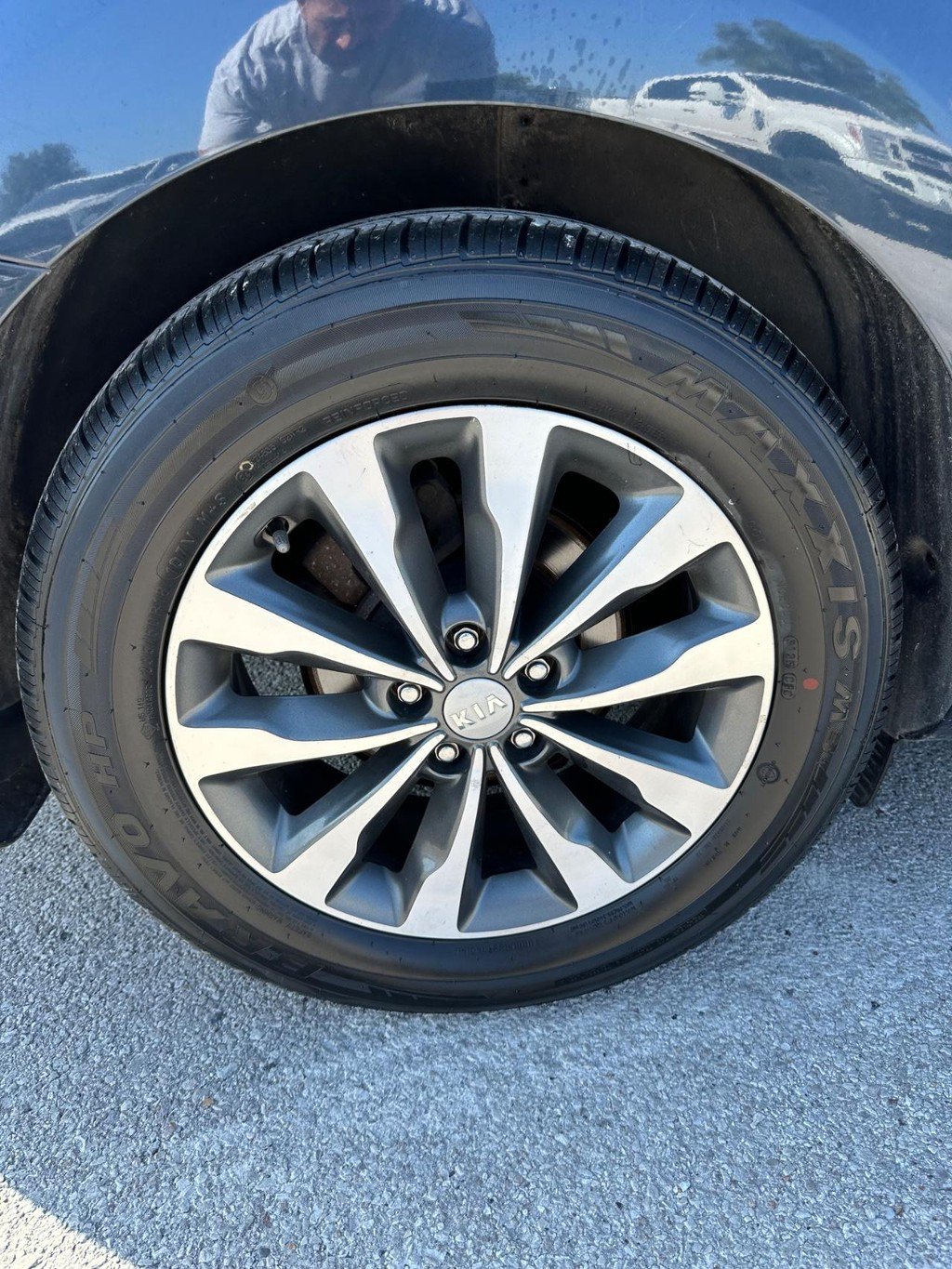 Used 2016 Kia Sedona SX FWD image 3