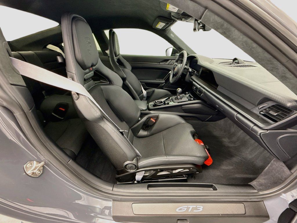 Certified 2026 Porsche 911 GT3 RWD image 20