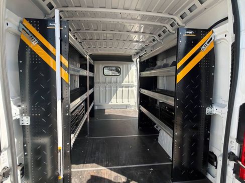 Used 2024 RAM ProMaster 2500 FWD image 7