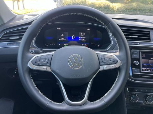 Certified 2024 Volkswagen Tiguan S image 14