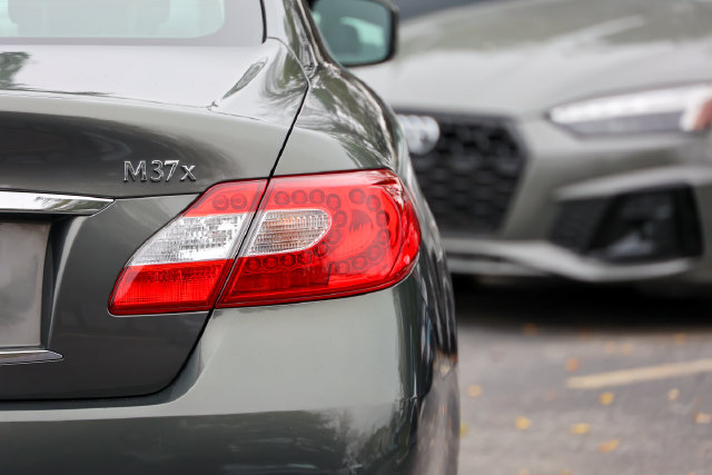 Used 2012 INFINITI M37 x AWD/4WD image 27