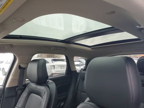 New 2026 Lincoln Corsair Grand Touring image 11