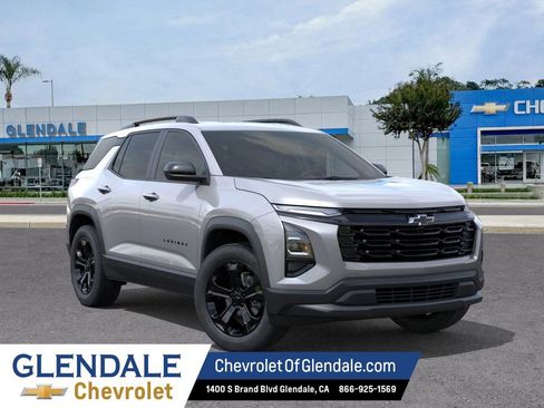 New 2026 Chevrolet Equinox LT w/ Midnight Edition FWD image 7