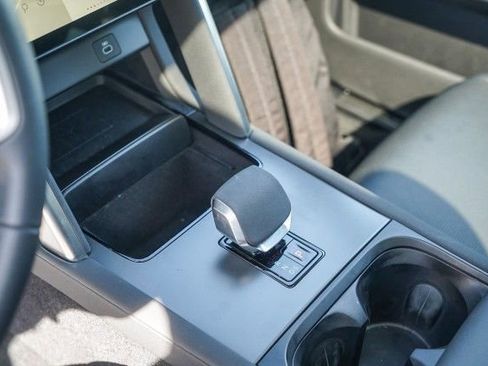 Certified 2024 Land Rover Discovery Sport Dynamic SE image 21