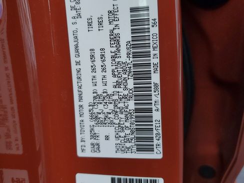 Used 2025 Toyota Tacoma TRD Sport image 30