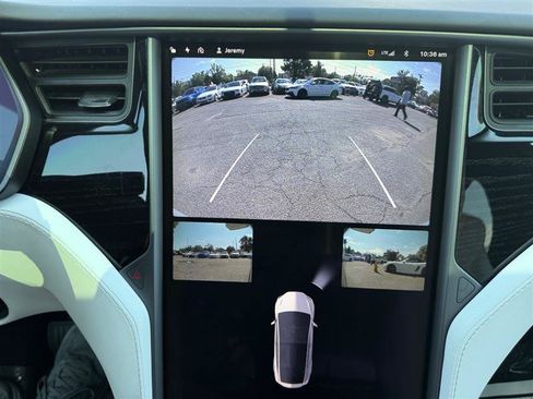 Used 2018 Tesla Model X 75D AWD/4WD image 22