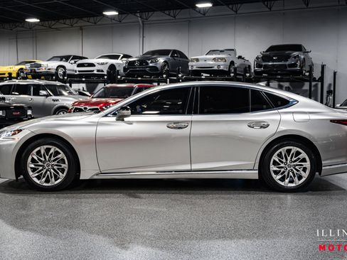 Used 2018 Lexus LS 500 AWD image 2