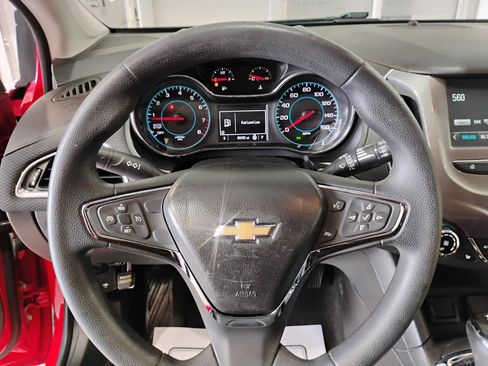 Used 2017 Chevrolet Cruze LT w/ Convenience Package FWD image 43