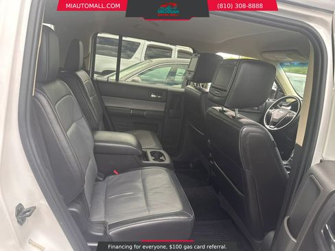 Used 2013 Ford Flex Limited FWD image 20