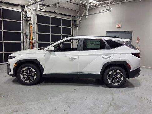 New 2026 Hyundai Tucson SEL FWD image 4