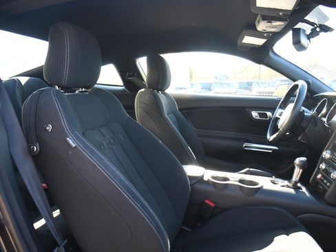 Used 2019 Ford Mustang GT image 15