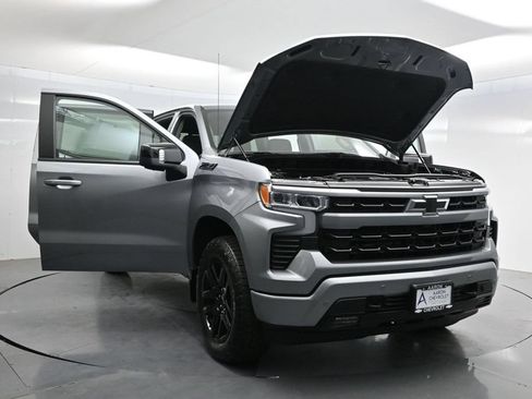 Used 2026 Chevrolet Silverado 1500 RST AWD/4WD image 45