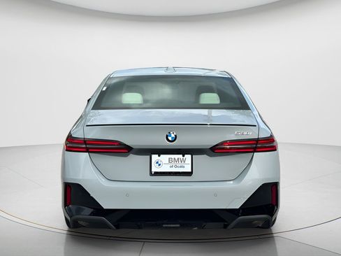 New 2027 BMW 530i RWD image 6