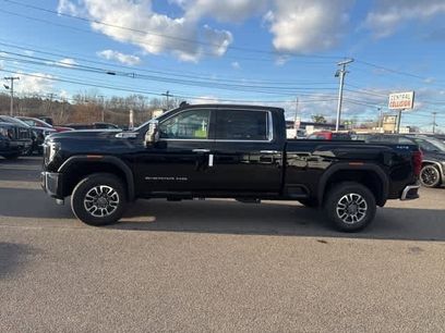New 2026 GMC Sierra 2500 SLT w/ SLT Convenience Package