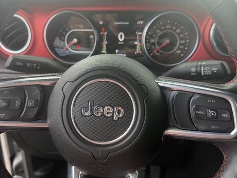 Used 2020 Jeep Gladiator Rubicon AWD/4WD image 12