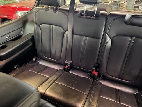 Used 2024 Jeep Wagoneer 4WD image 30