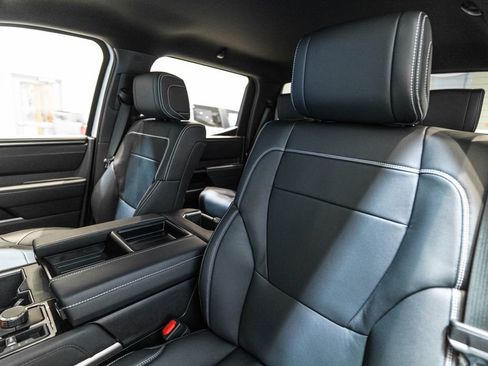 New 2026 Toyota Tundra Limited AWD/4WD image 6