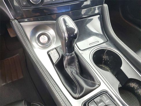 Used 2023 Nissan Maxima SV w/ Floor Mat Group image 30