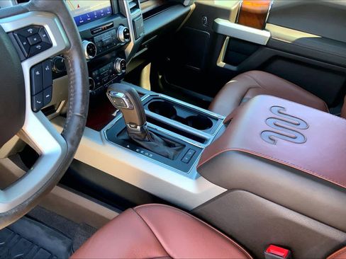 Used 2020 Ford F150 King Ranch w/ Equipment Group 601A Luxury AWD/4WD image 16