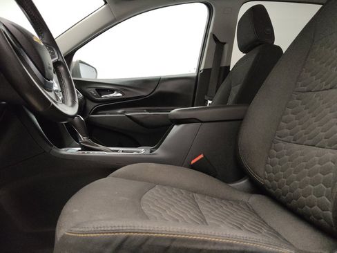 Used 2018 Chevrolet Equinox LT AWD/4WD image 17