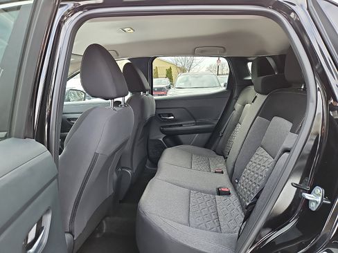 Certified 2025 Nissan Kicks SV w/ Illumination Package image 10