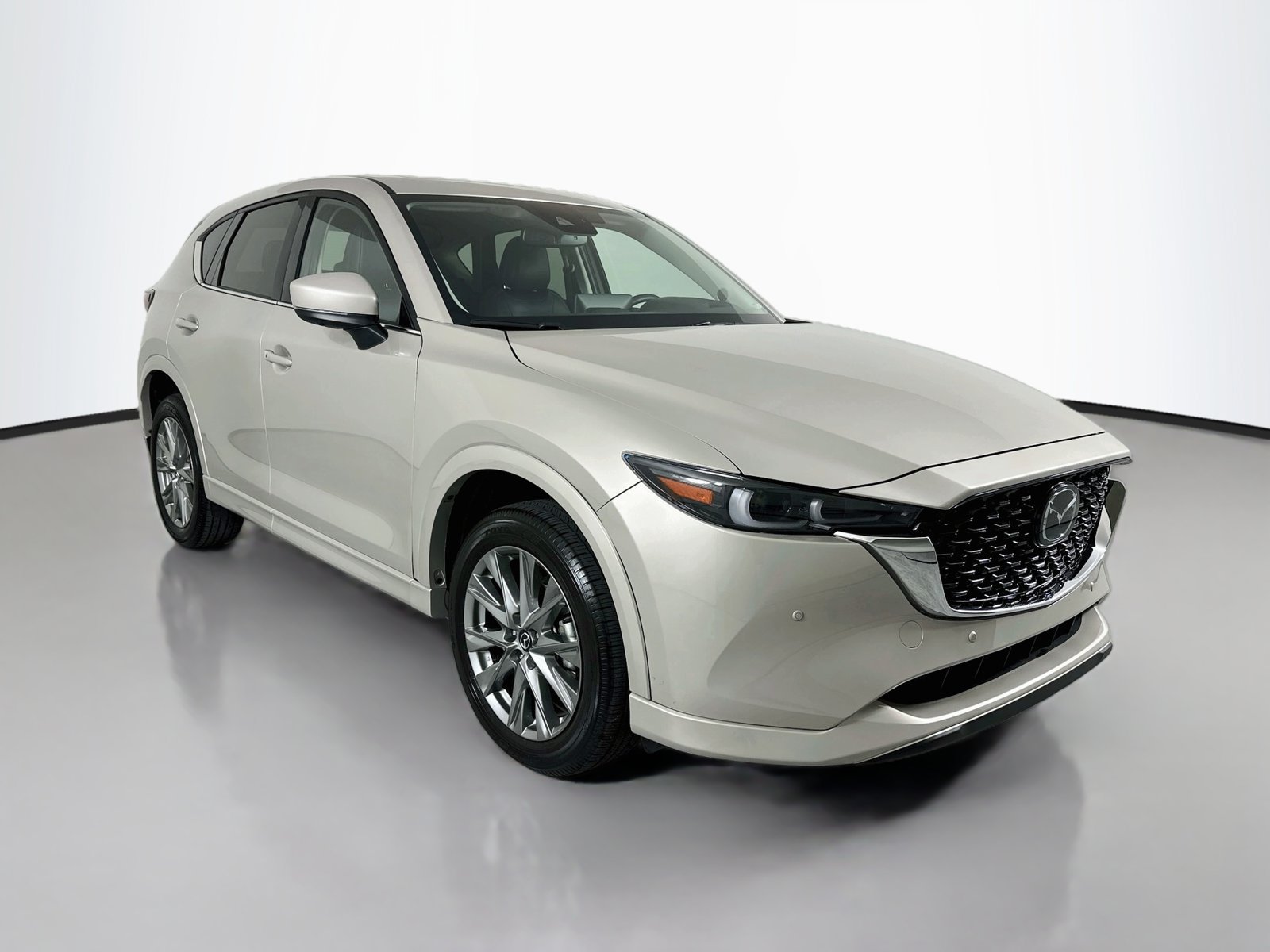 Used 2025 MAZDA CX-5 AWD 2.5 S w/ Premium Plus Pkg image 3
