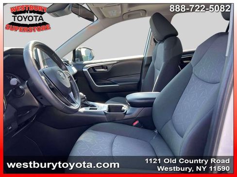 Used 2024 Toyota RAV4 XLE w/ Convenience Package AWD/4WD image 20