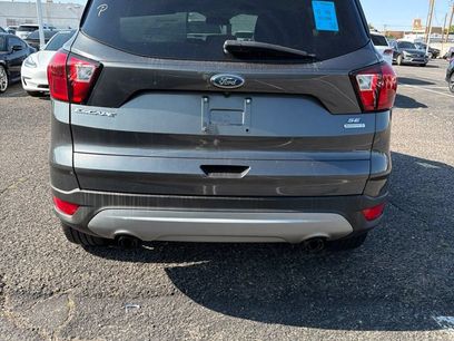 Used 2019 Ford Escape SE