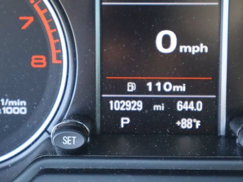 Used 2017 Audi Q5 2.0T Premium Plus w/ Technology Package AWD/4WD image 10