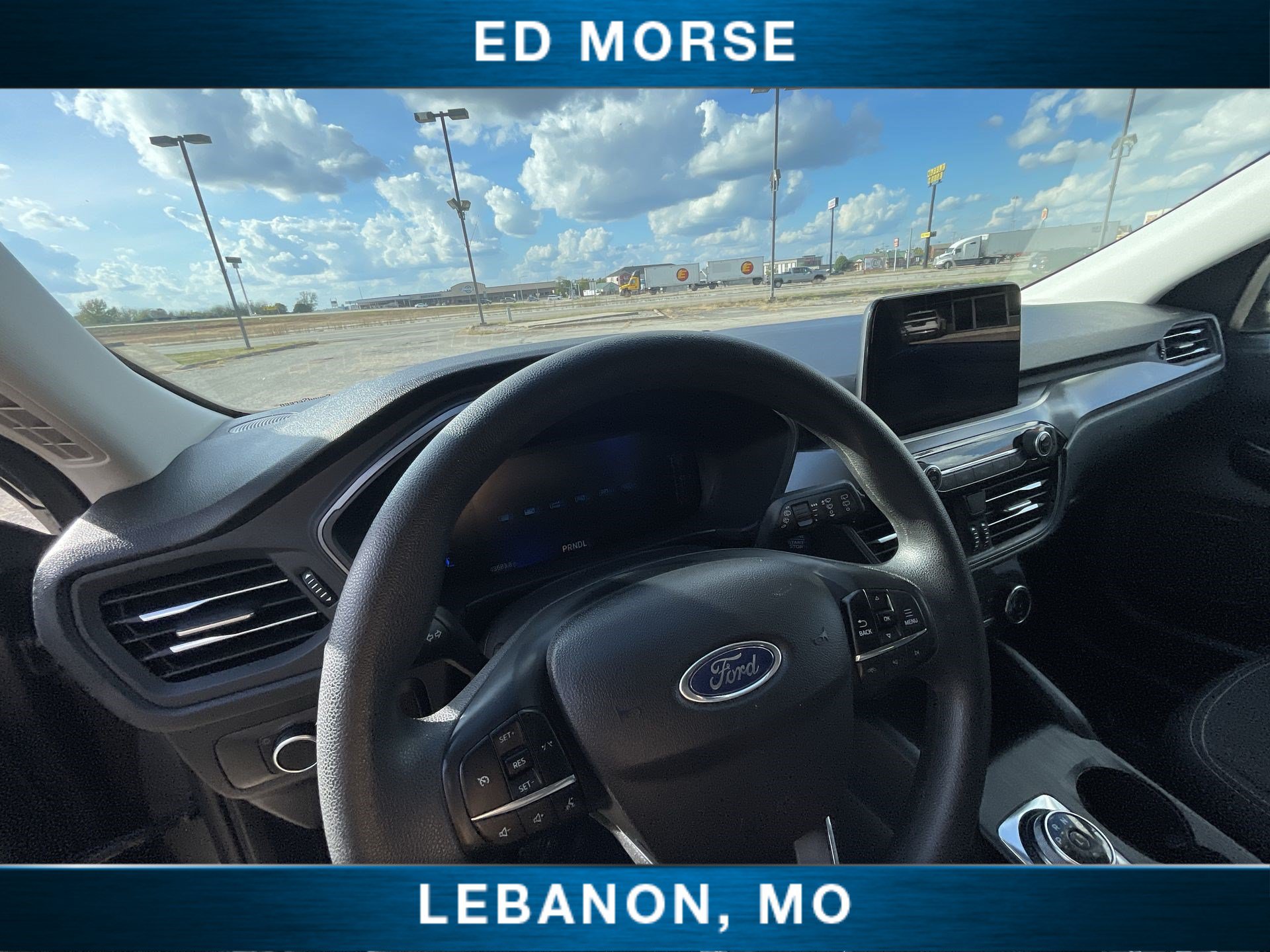 Used 2025 Ford Escape Active AWD/4WD image 10