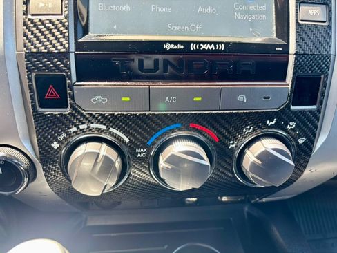 Used 2016 Toyota Tundra SR5 w/ SR5 Upgrade Package AWD/4WD image 4