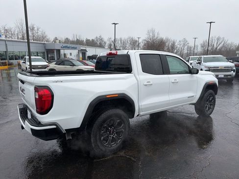 Certified 2025 GMC Canyon Elevation w/ Convenience Package image 3