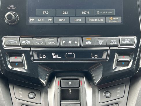 Certified 2024 Honda Odyssey Sport image 17