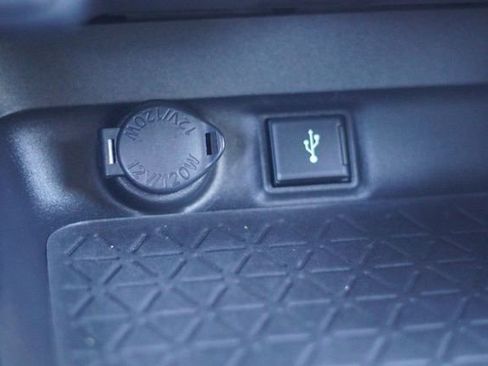 Certified 2022 Toyota RAV4 XLE Premium image 32