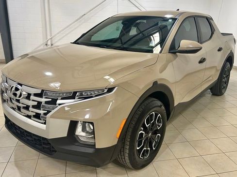 Used 2023 Hyundai Santa Cruz SEL FWD image 1