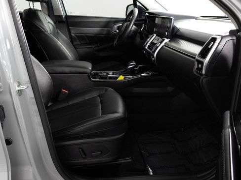 Used 2022 Kia Sorento SX FWD image 44