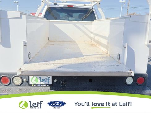Used 2021 Ford F250 XL w/ STX Appearance Package image 8