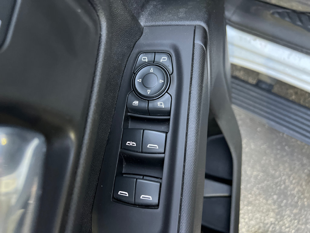 Used 2021 Chevrolet Silverado 2500 Custom w/ Custom Value Package AWD/4WD image 19