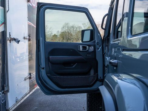 Used 2024 Jeep Wrangler Rubicon 392 image 16