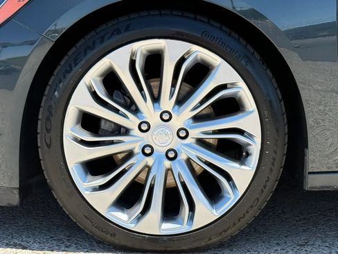Used 2018 Buick LaCrosse Premium w/ Dynamic Drive Package AWD/4WD image 27