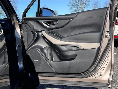 Certified 2024 Subaru Forester Limited image 21