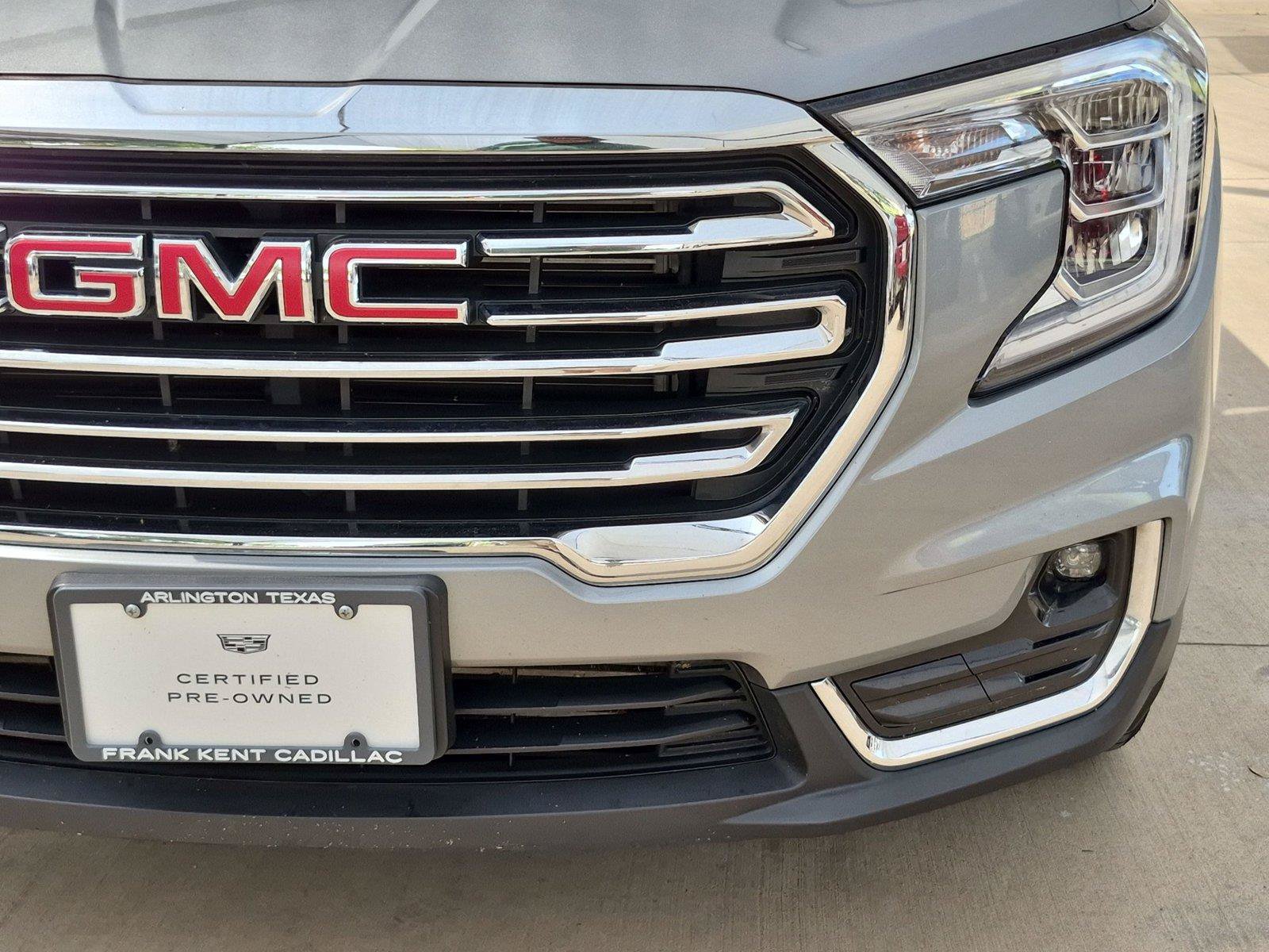 Used 2024 GMC Terrain SLT AWD/4WD image 6