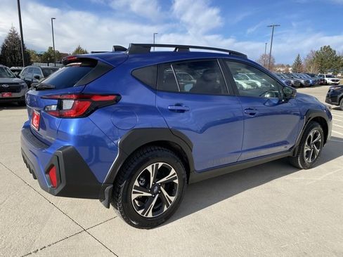 Certified 2025 Subaru Crosstrek 2.0i Premium image 5