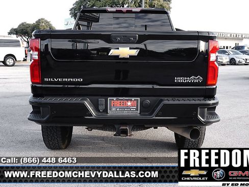 Used 2022 Chevrolet Silverado 2500 High Country w/ Safety Package II image 40