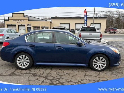 Used 2010 Subaru Legacy 3.6R Limited image 3