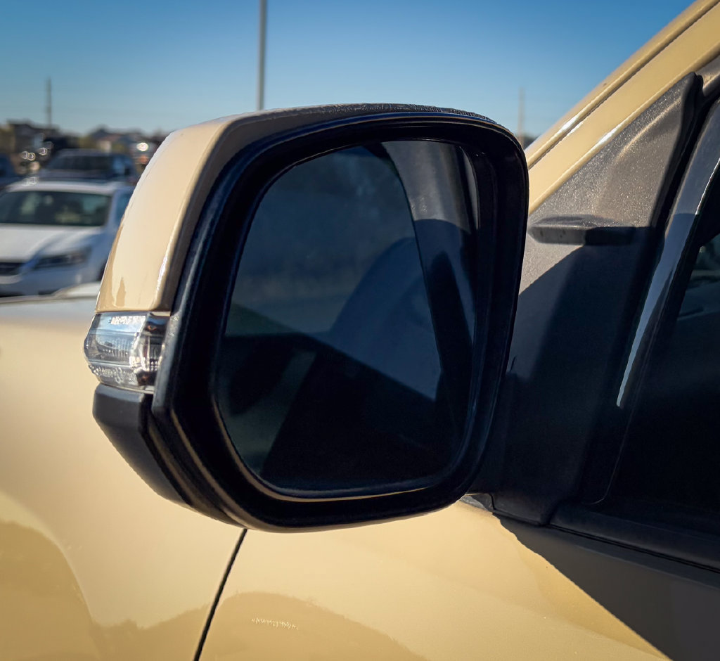 Used 2018 Toyota Tacoma TRD Off-Road AWD/4WD image 28