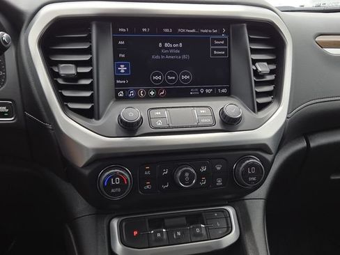 Used 2023 GMC Acadia SLE w/ Driver Convenience Package FWD image 27